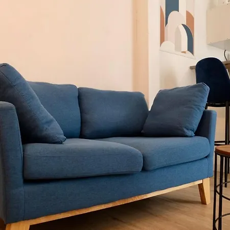 - Independant Avec Cour Lägenhet *