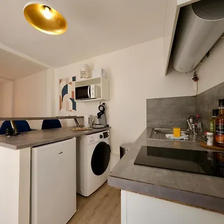 - Independant Avec Cour * Rouen