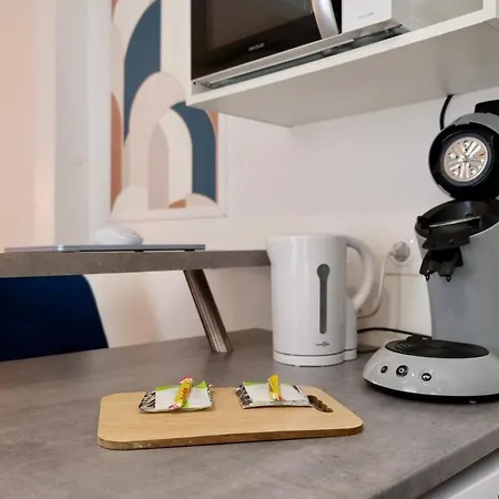 - Independant Avec Cour * Rouen