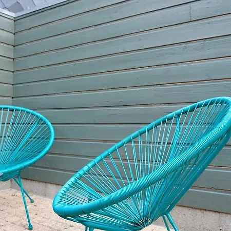 Lägenhet - Independant Avec Cour